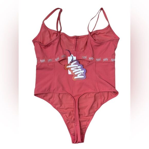 YITTY By Lizzo Pink Shimmer Spotlight Demi Cup Shaping Bodysuit - Picture 5 of 10